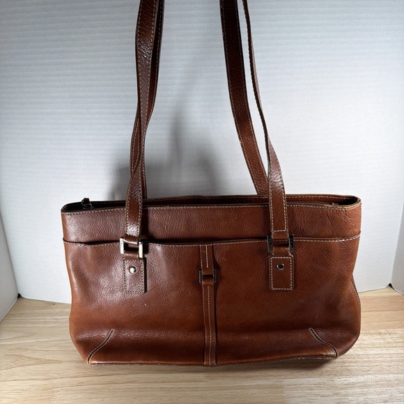 Etienne Aigner Handbags - Etienne Aigner Brown Leather Shoulder Bag Zip Up Brown Interior Cloth Buckles